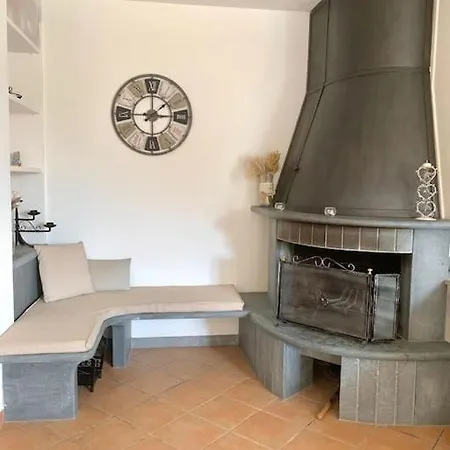 Claudia, Citra 010037-lt-0678 Villa Moneglia