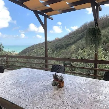 Claudia, Citra 010037-lt-0678 Villa Moneglia