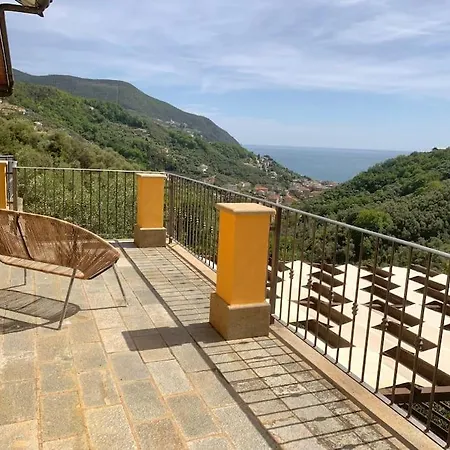 Villa Claudia, Citra 010037-lt-0678 *