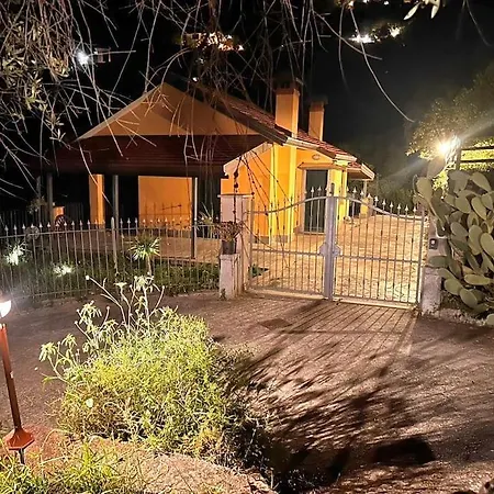 Villa Claudia, Citra 010037-lt-0678 *