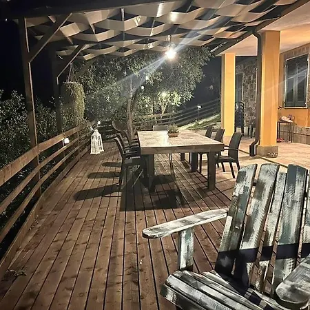 Claudia, Citra 010037-lt-0678 Villa Moneglia