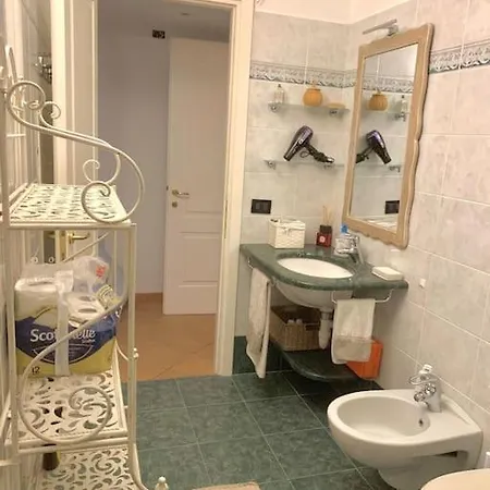 Claudia, Citra 010037-lt-0678 *