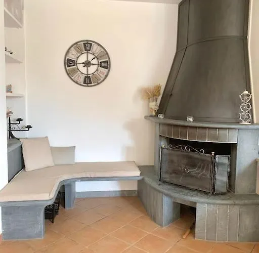 Claudia, Citra 010037-lt-0678 Villa Moneglia